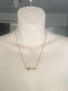 Vertical gold plated necklace