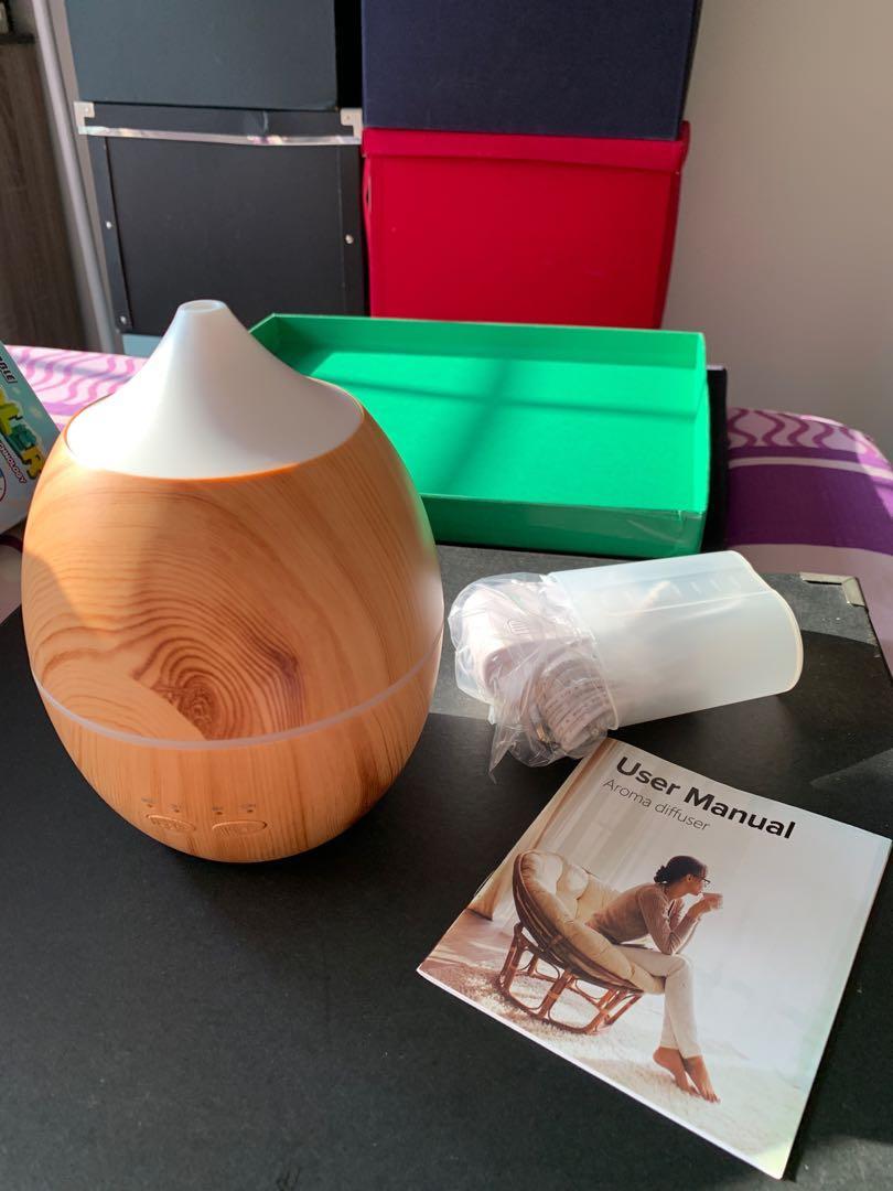 Aroma Diffuser (Category: Everything Else) located in Singapore. Submitted by sunshineshopee (Listing ID 208332579, Image 1). Description: .