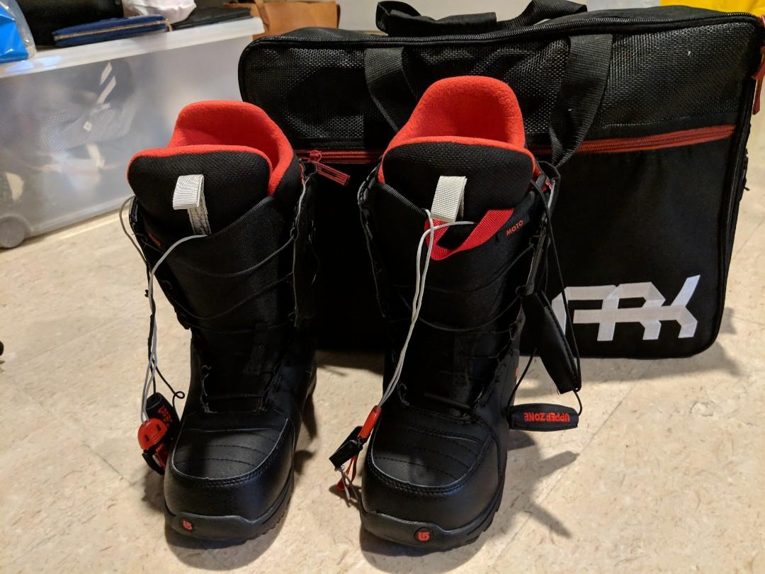 moto snowboard