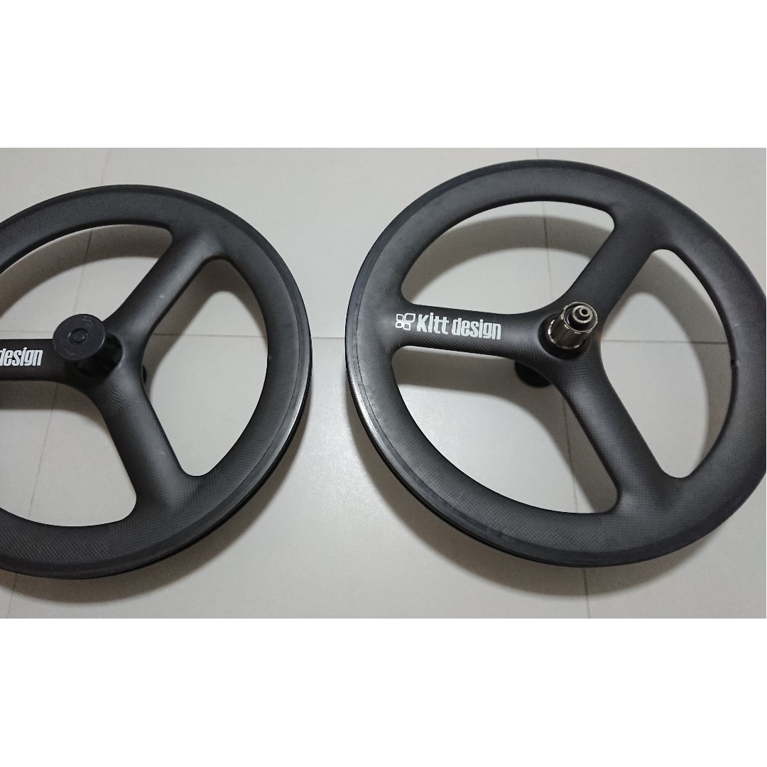 Carbon Tri Spoke Wheels By Kitt Design 451 Wheels Bicycles Pmds Bicycles Road Bikes On Carousell