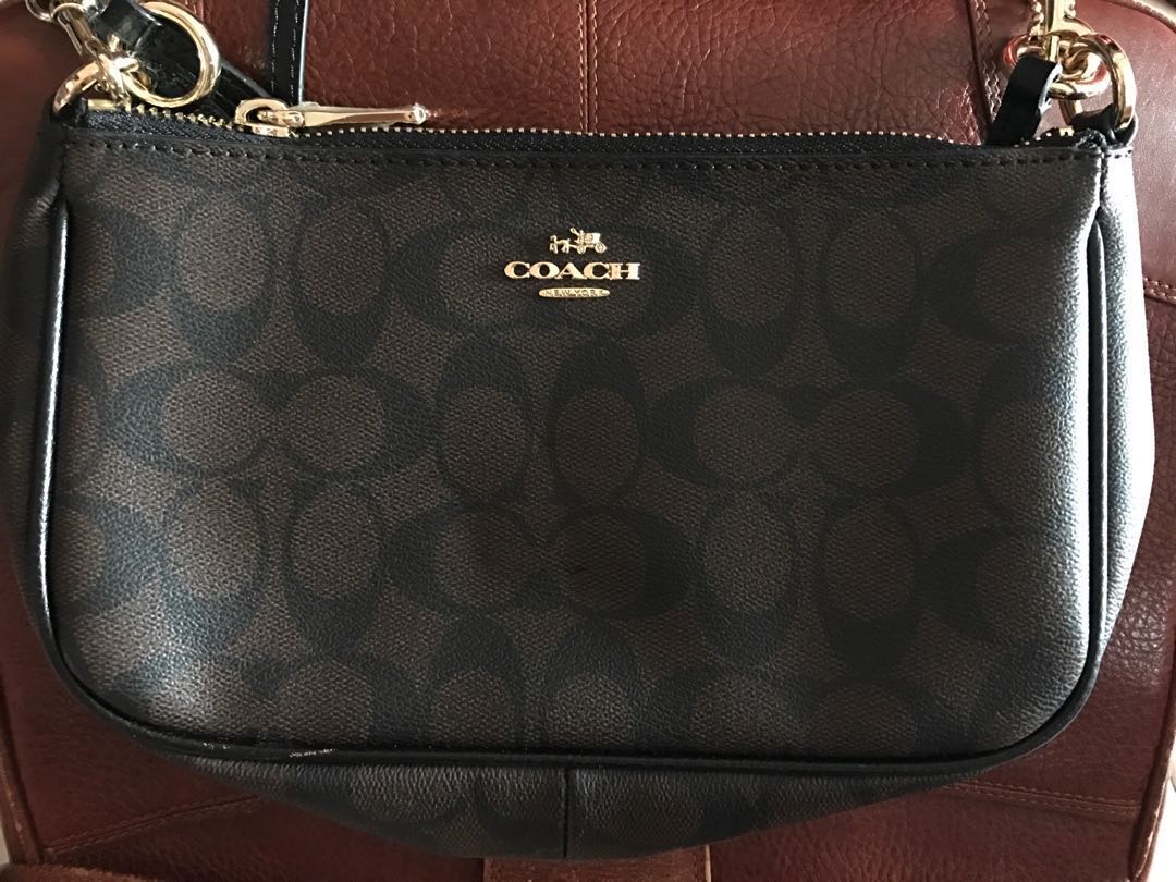 Coach Ladies Hand Bag, Women's Fashion, Bags & Wallets, Cross-body Bags on  Carousell