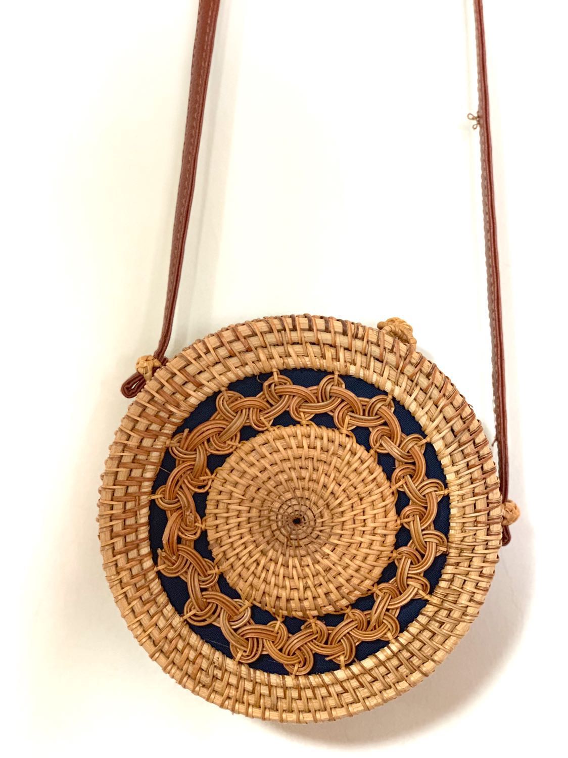 circle sling bag