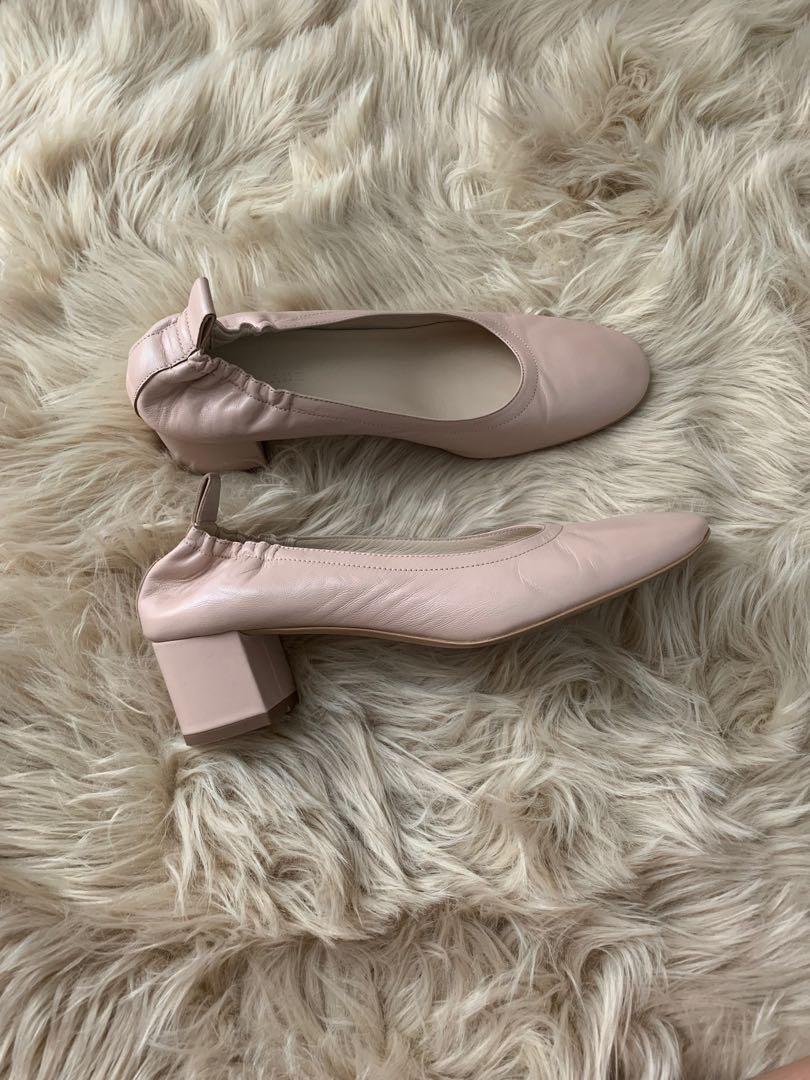 everlane day heel pale rose