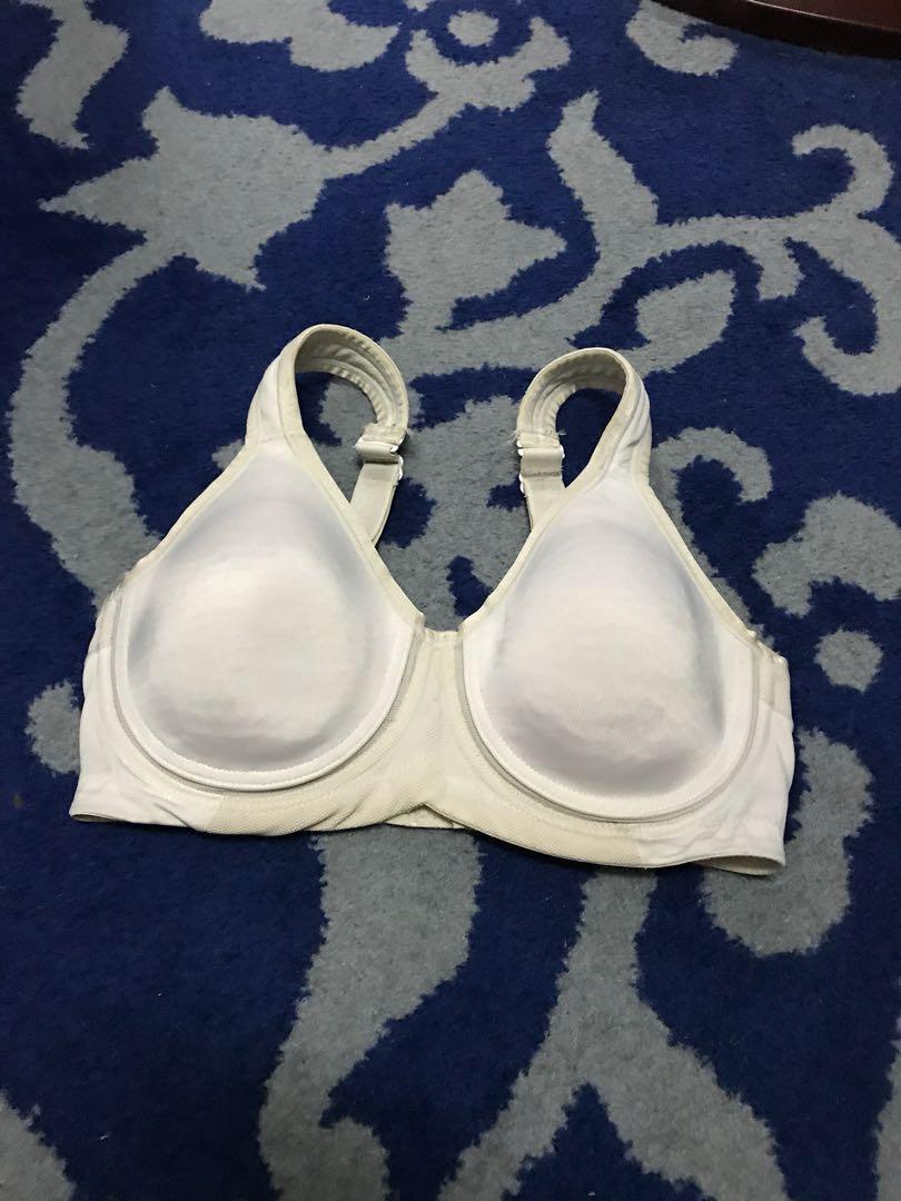 Free🤗 sport bra size 30D/8C, Women's Fashion, New Undergarments