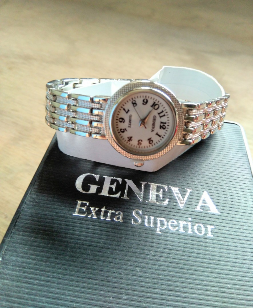 geneva extra superior watch