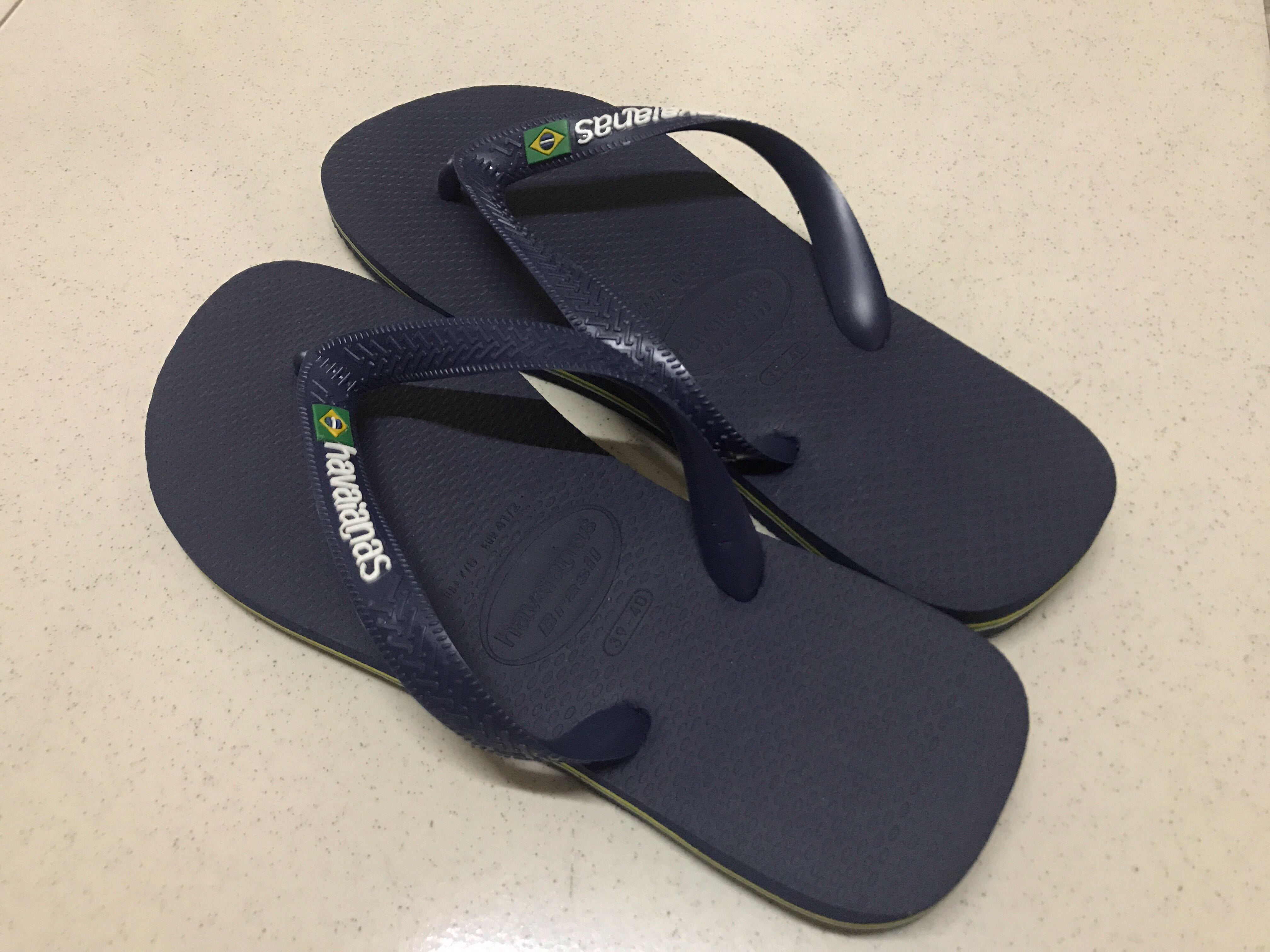 havaianas dark blue