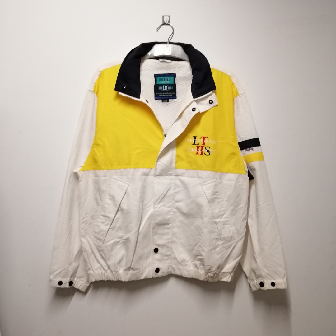 Jaket Vintage Leyton House on Carousell