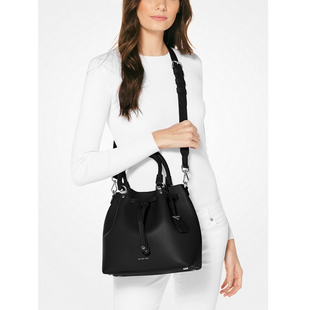 michael kors blakely leather bucket bag