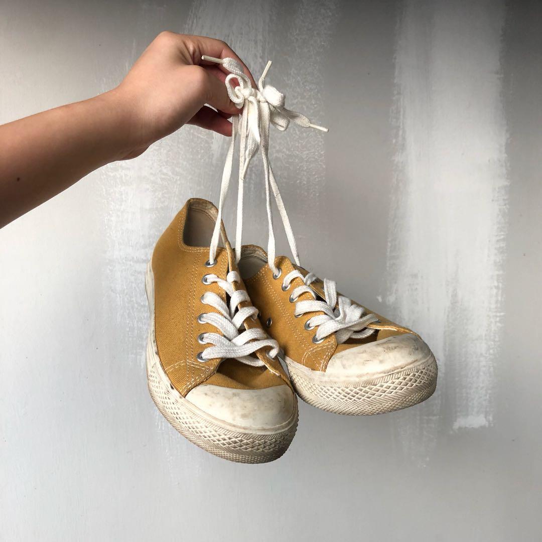 Muji canvas shop shoes