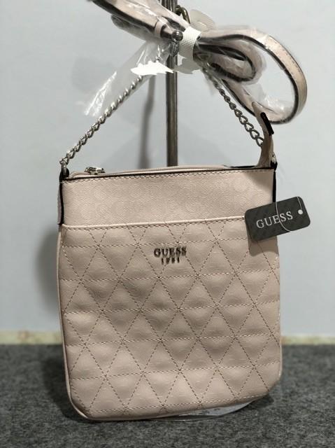 Sling bag best sale guess terbaru