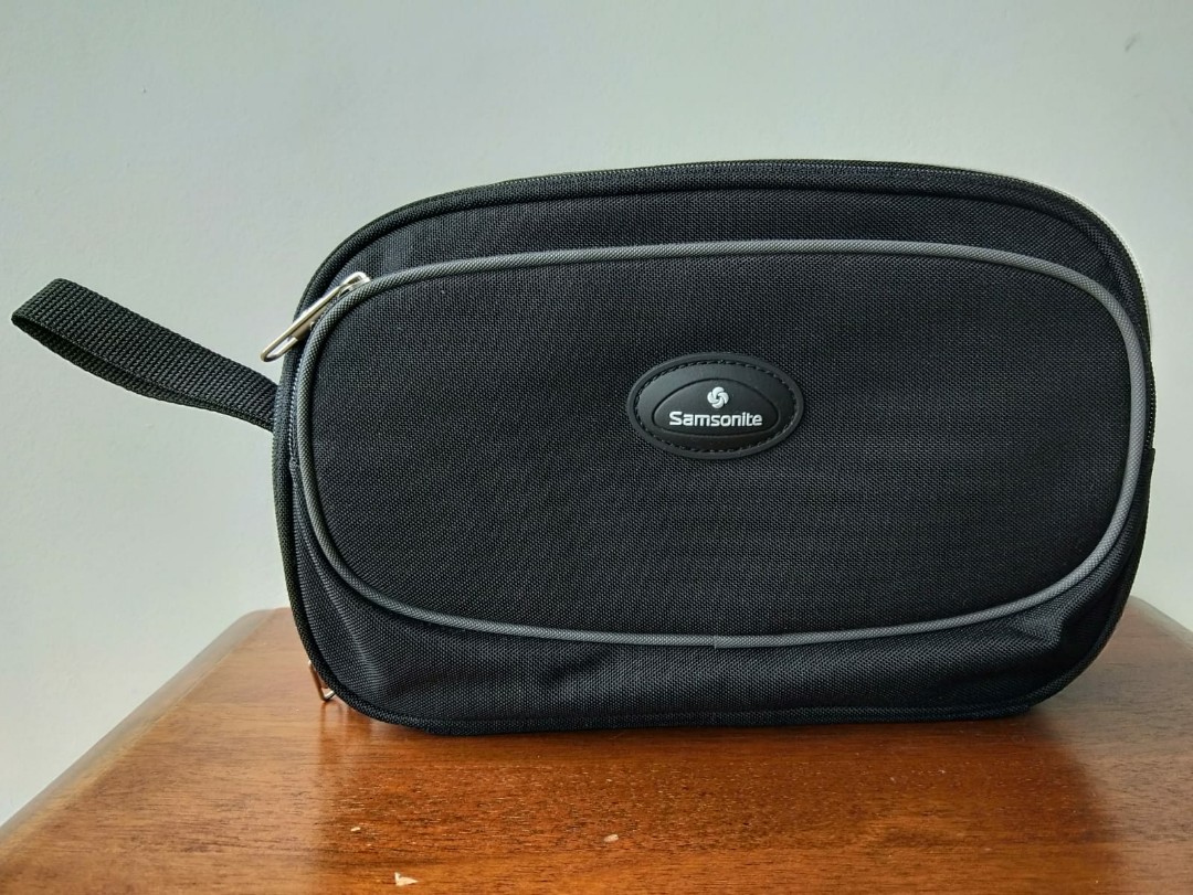 samsonite clutch bag