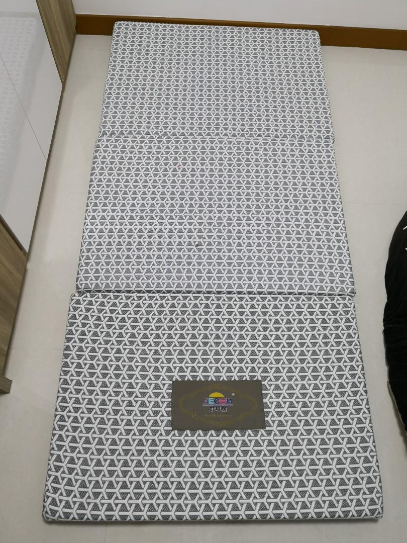 Seahorse Hecom Single Foldable Mattress