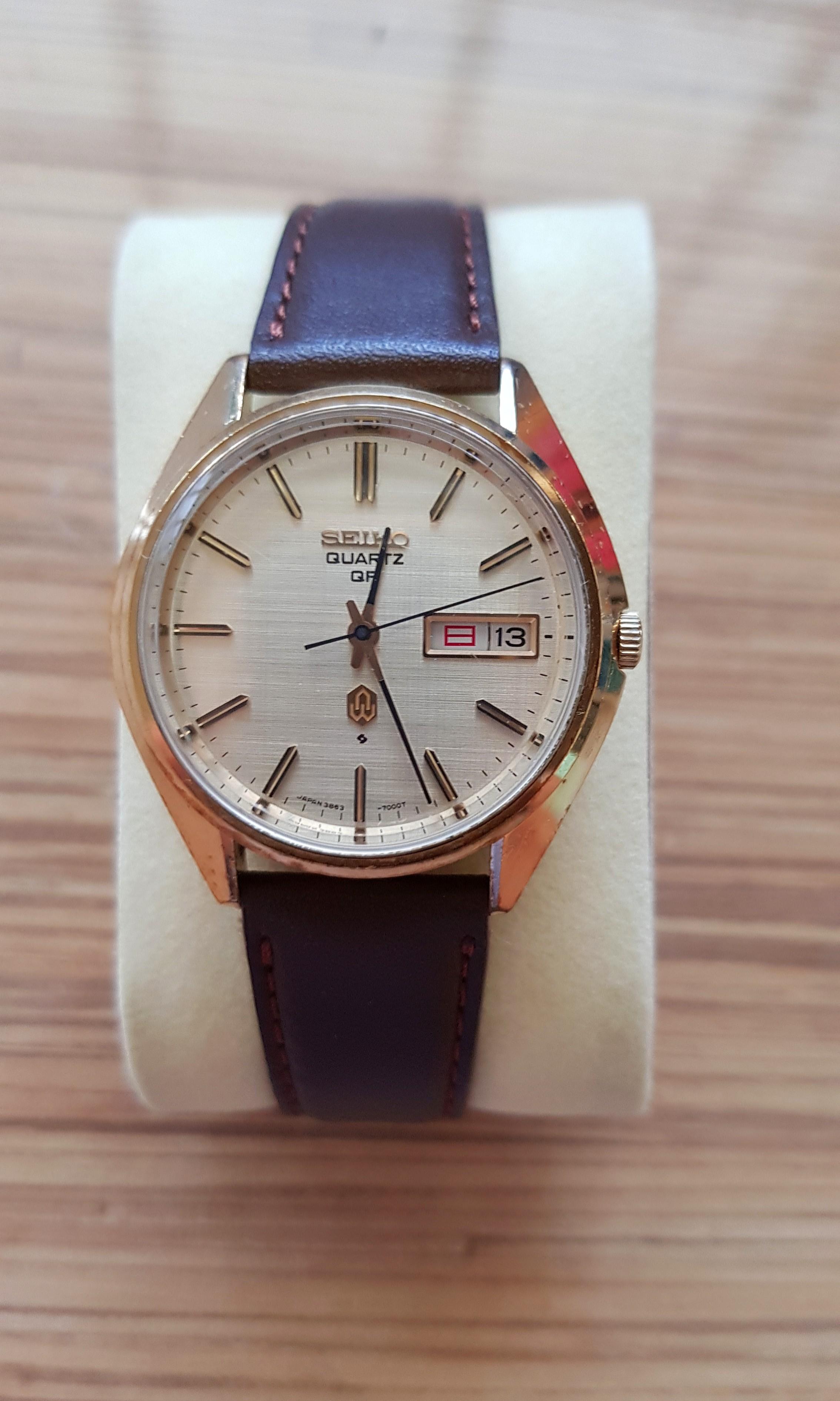 Qf quartz clearance watch price