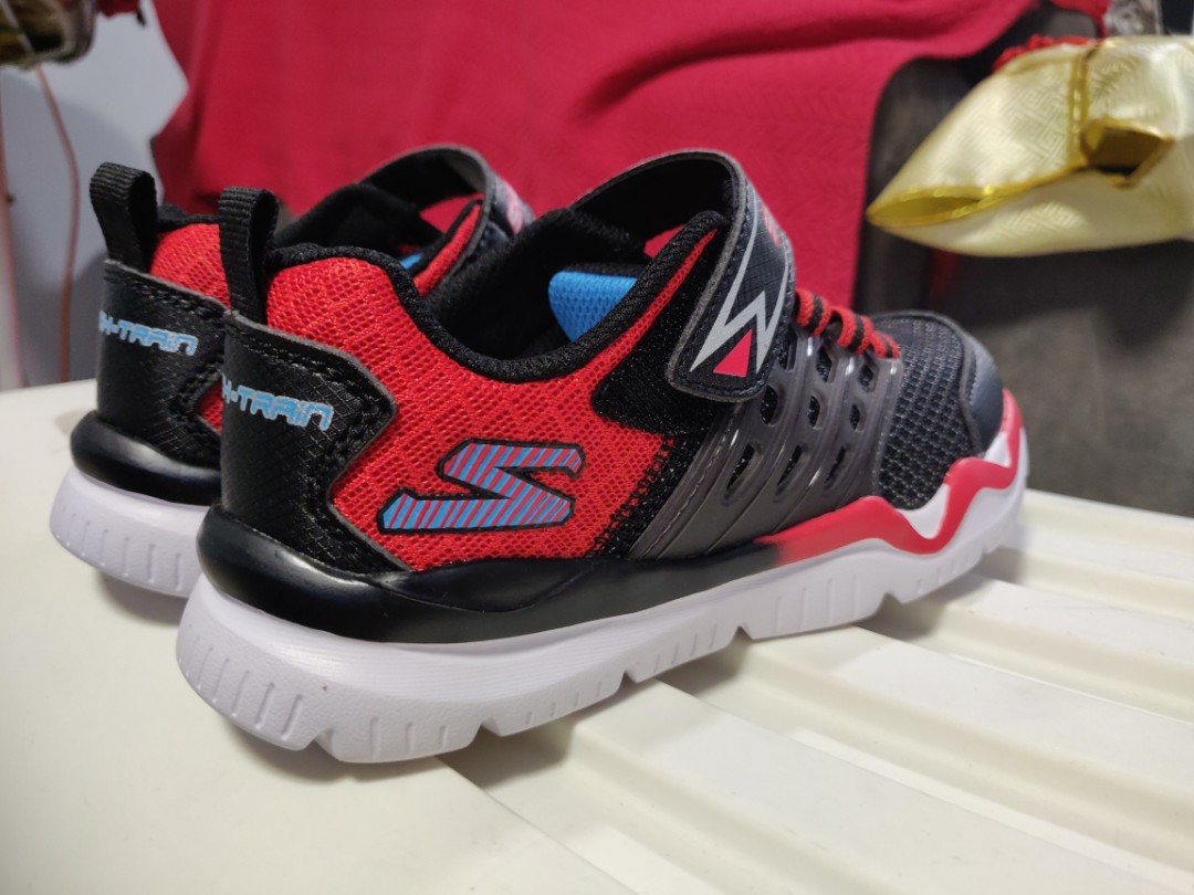 sketchers boys sale
