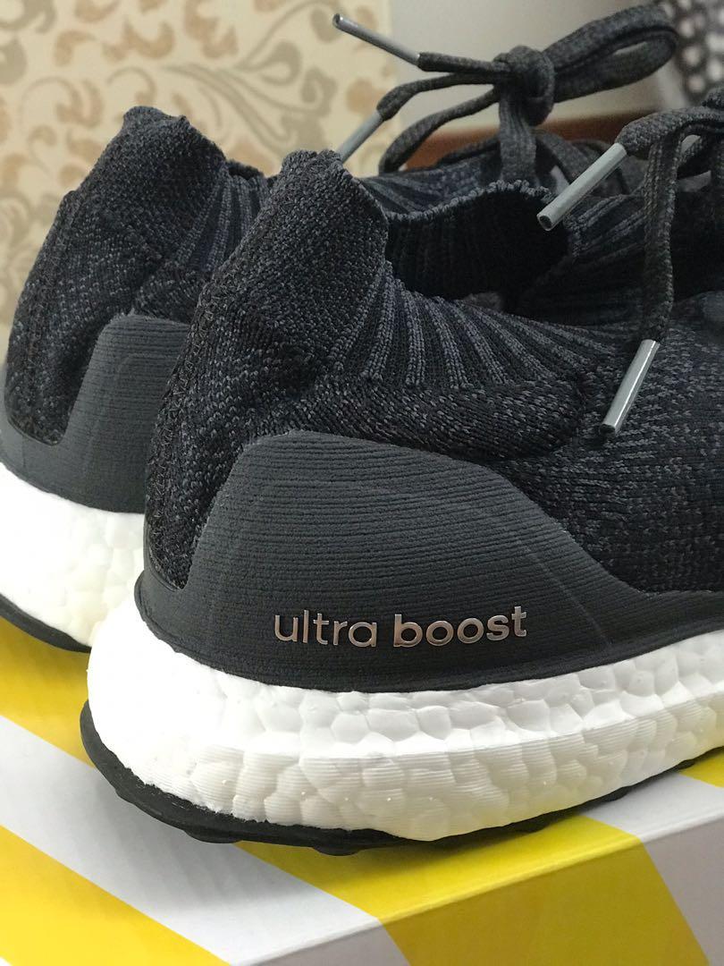 Ultra boost uncaged carbon black deals