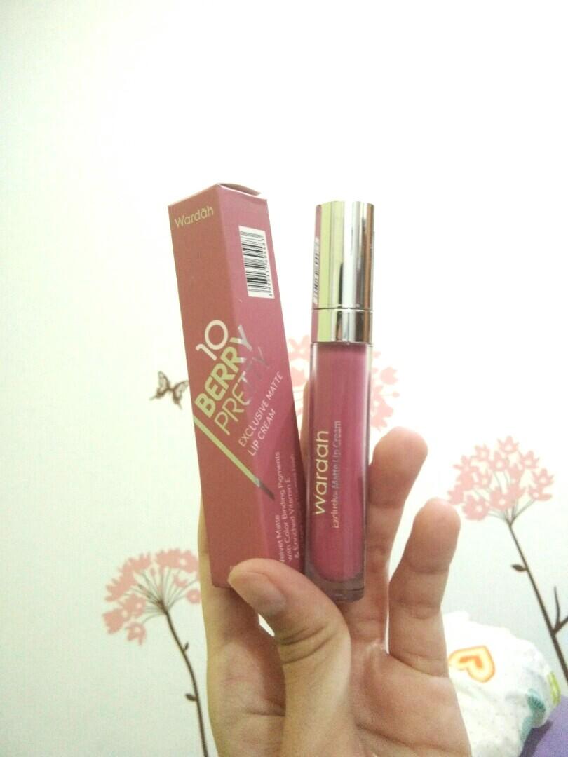 Noministnow: Make Up Pink Berry Alfamart