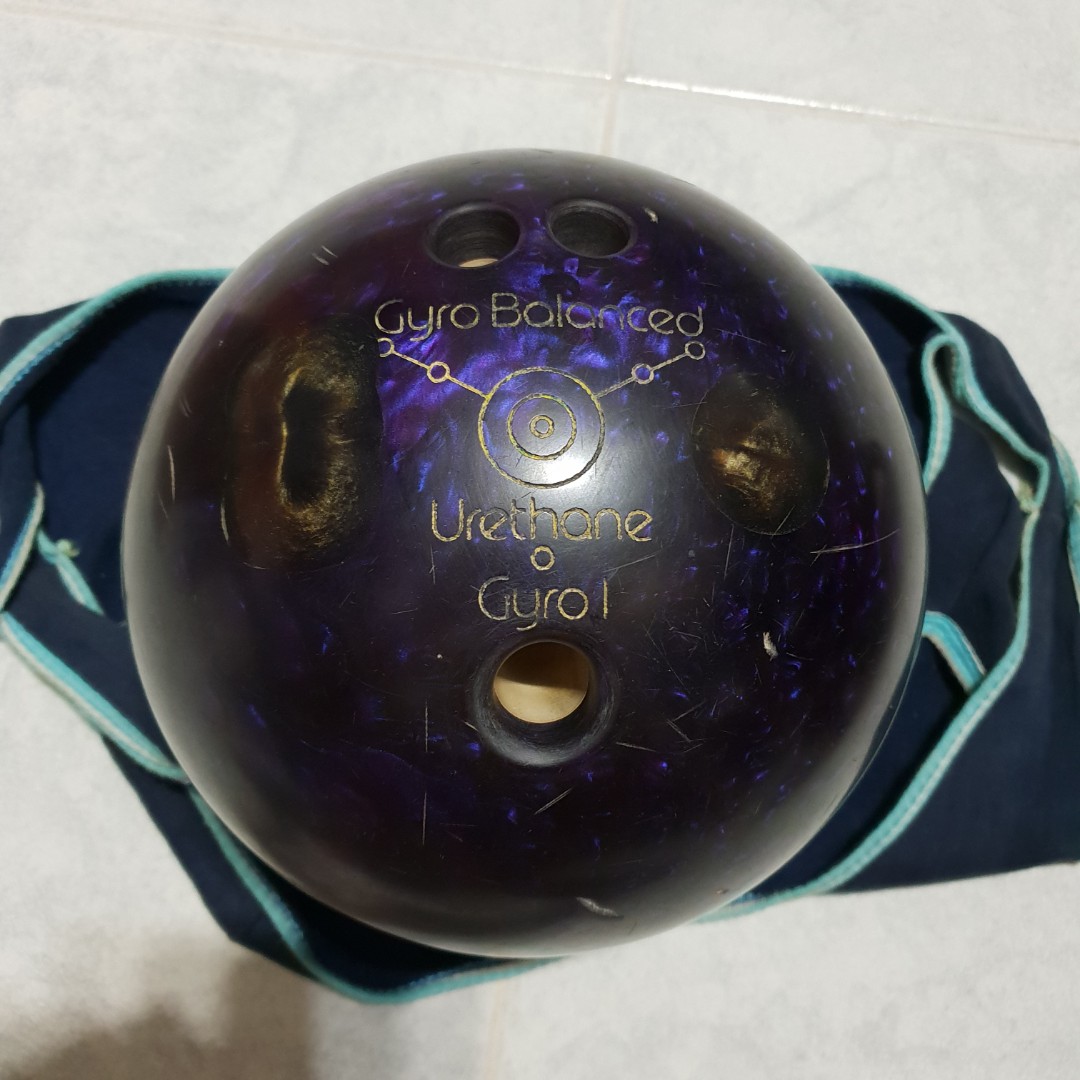 10lbs Ebonite Gyro I Urethane Bowling Ball, Sports Equipment, Sports & Games, Billiards