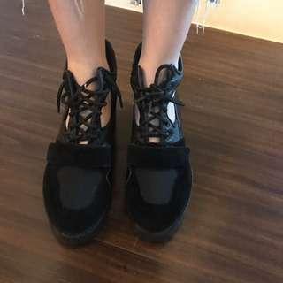 Acne 造型皮鞋（女碼38）