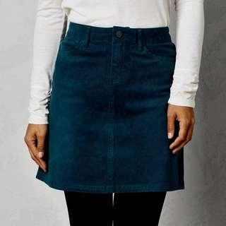 Corduroy back split Skirt