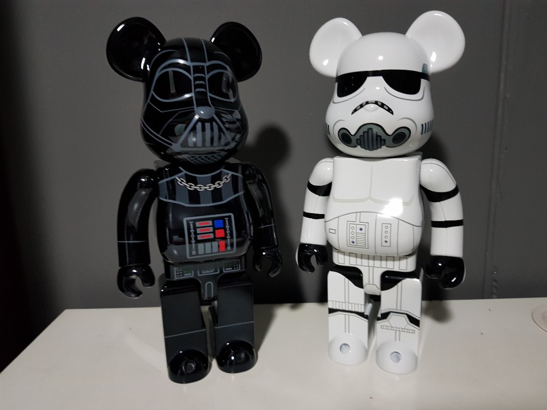 400% Bearbrick Star Wars Chrome Darth Vader & Storm Trooper