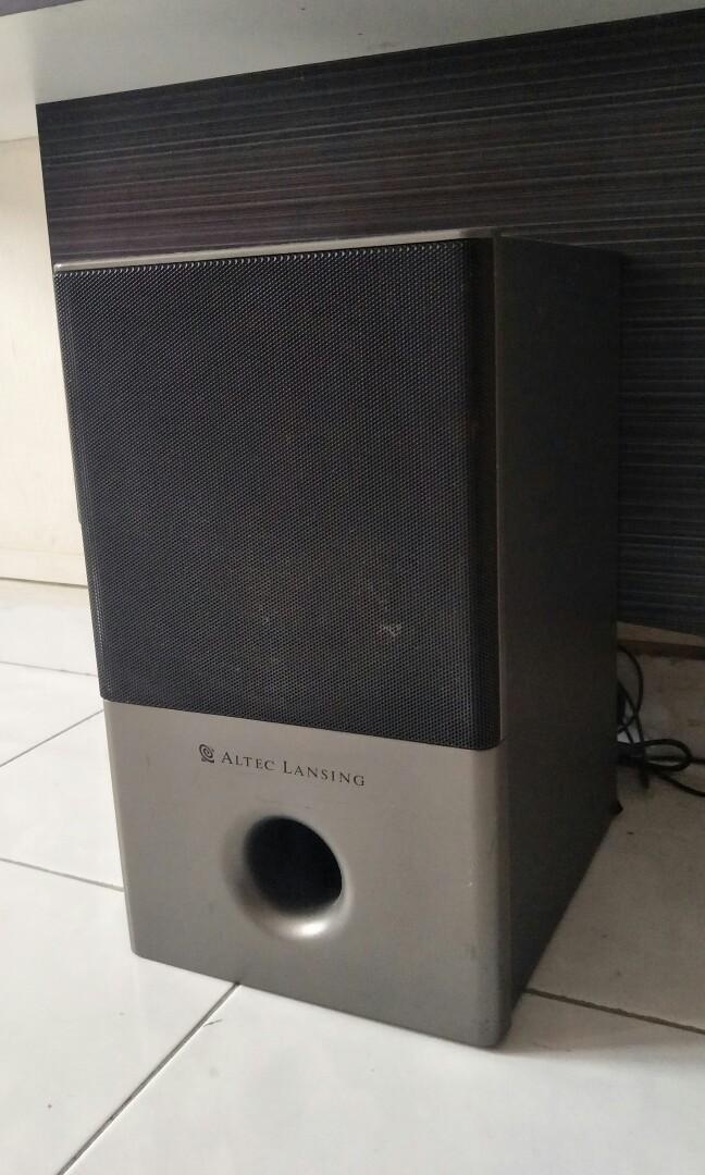 Altec Lansing VS 4121 ( Free Digital to Analog Converter ), Electronics
