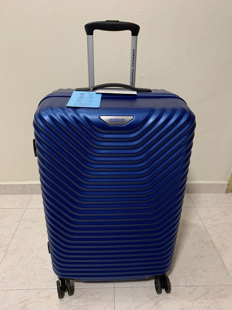 american tourister skycove spinner