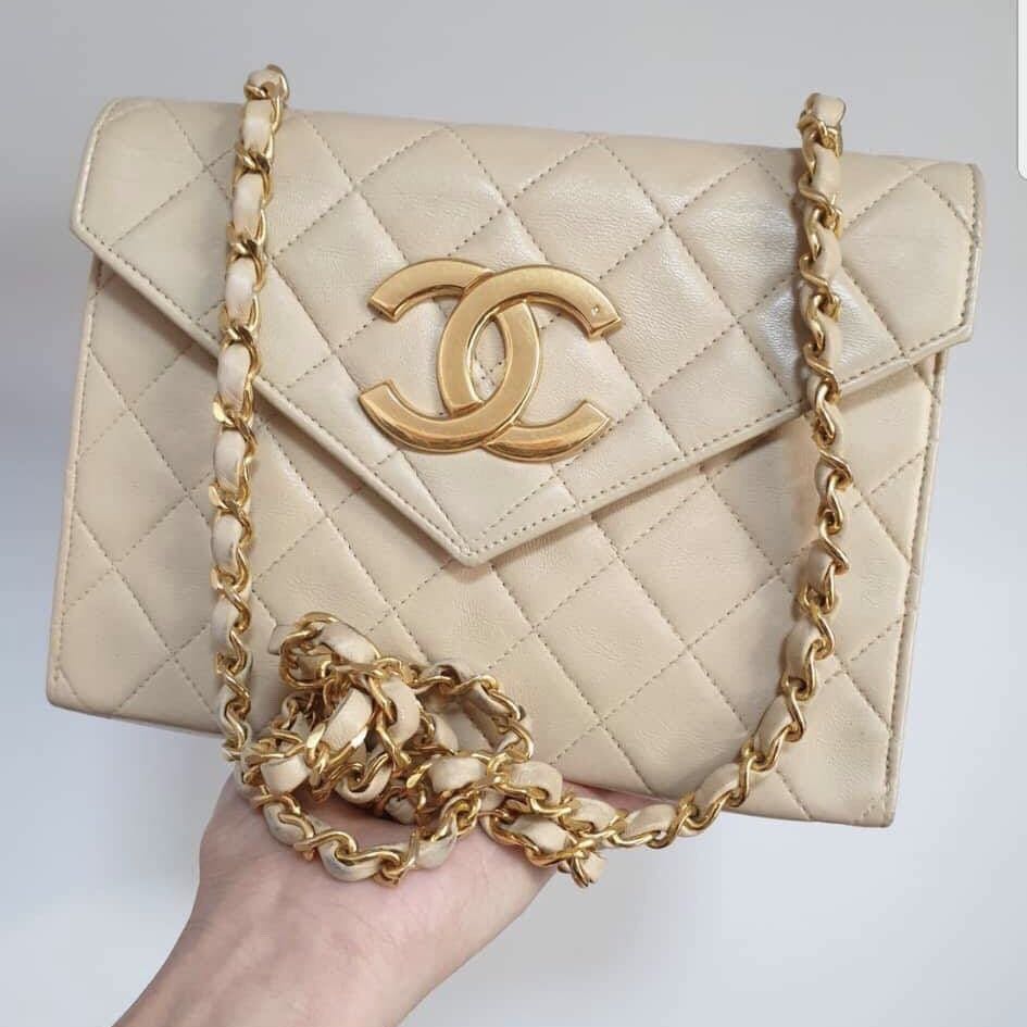 Chanel Vintage Chanel Black Quilted Leather Shoulder Flap Bag Large 