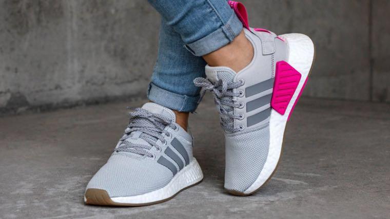 nmd r2 grey pink