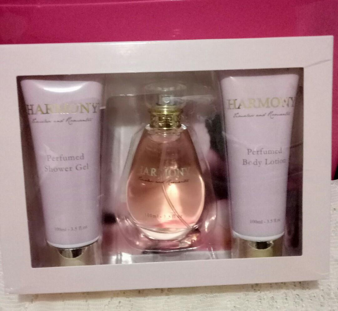Harmony perfume best sale gift set price
