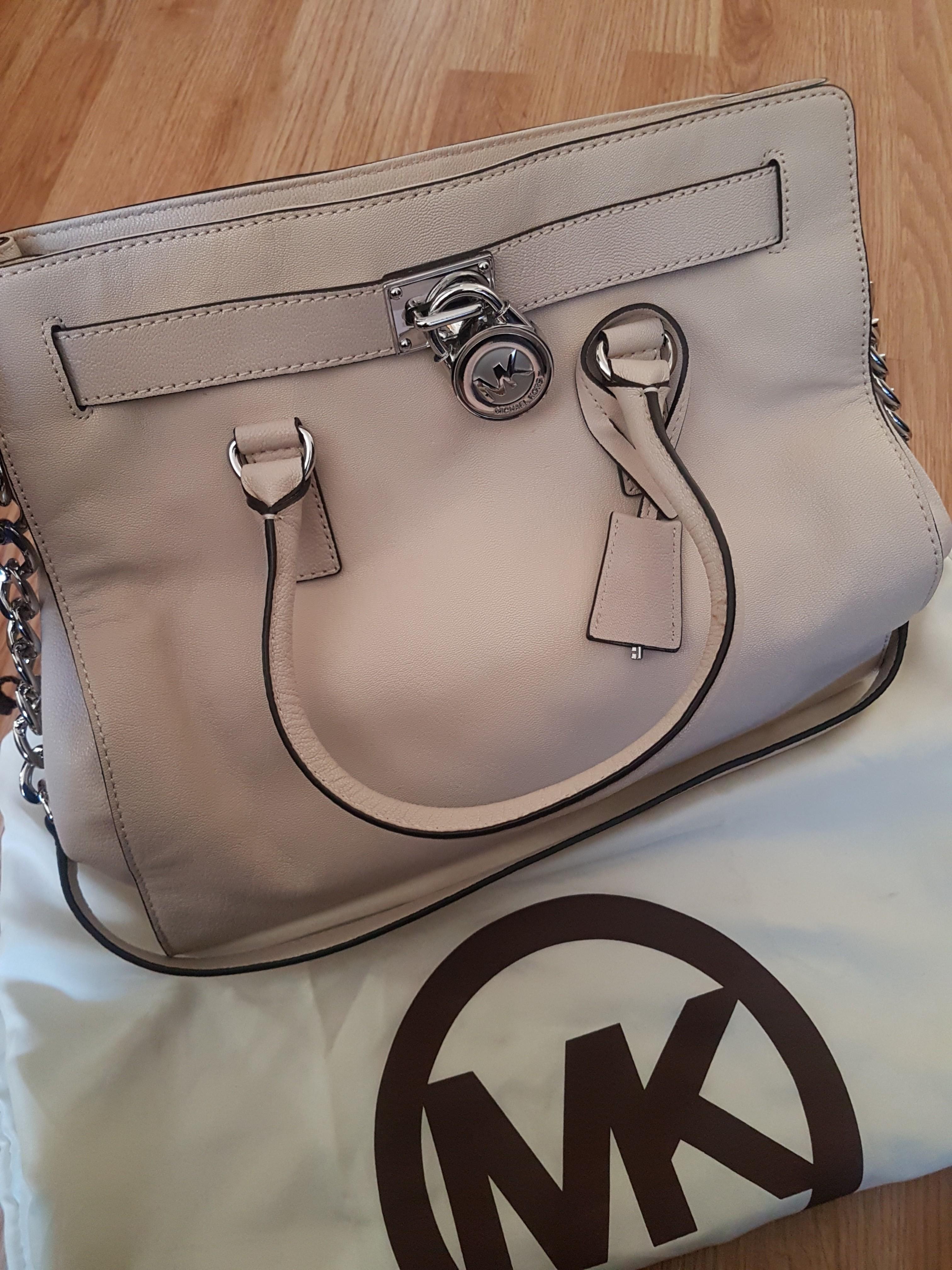 michael kors purses 200