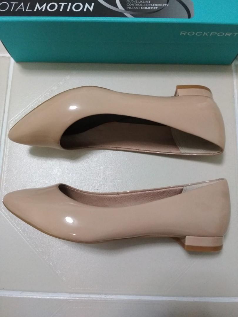 rockport total motion flats