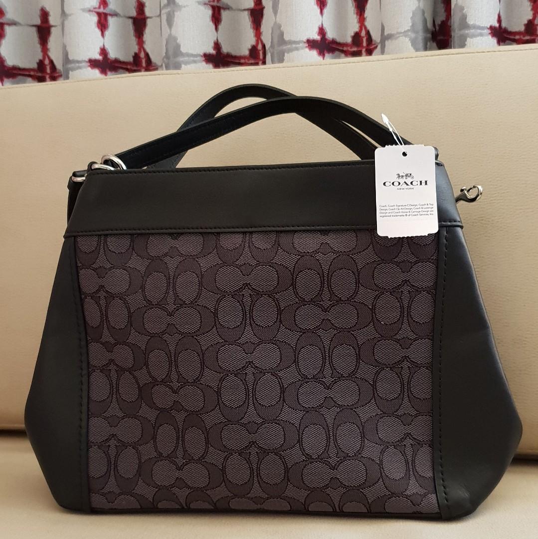 Coach small lexy signature hotsell
