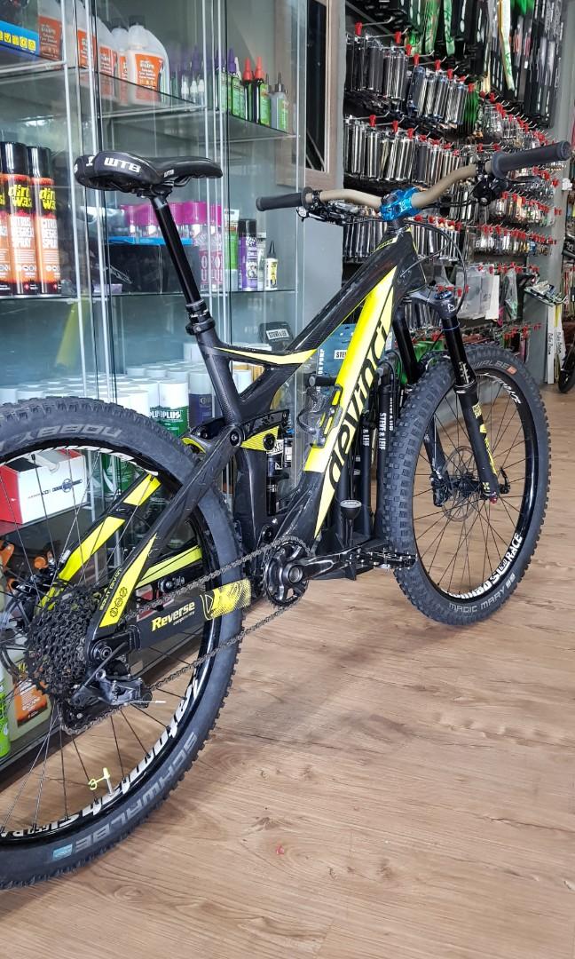 devinci troy carbon