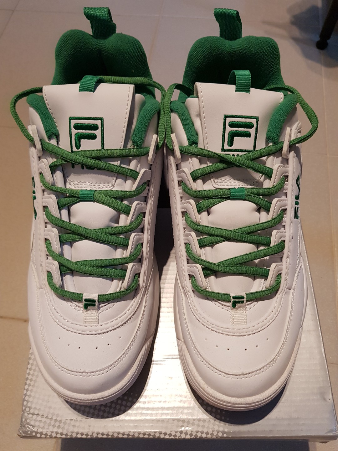 fila disruptor white and green