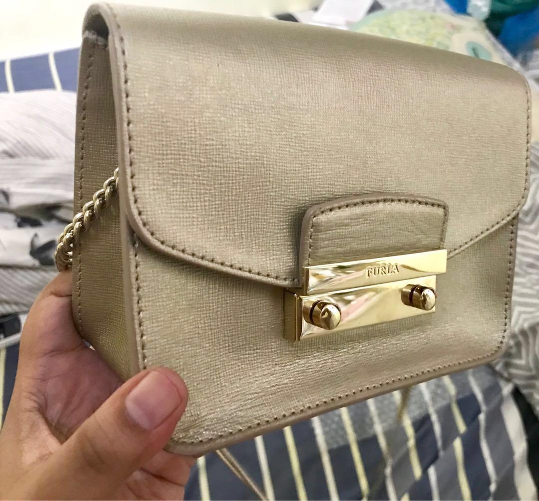 Furla on sale julia gold