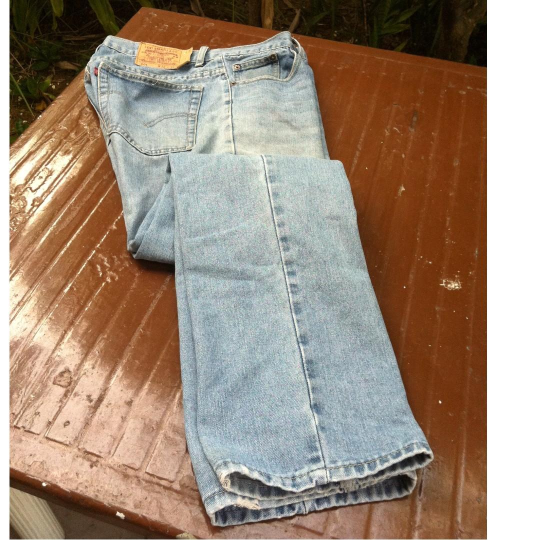 genuine levi 501 jeans