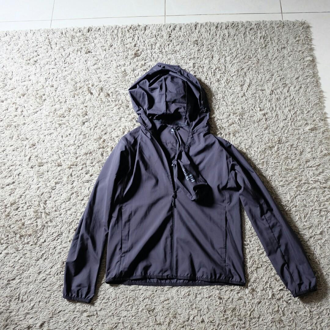 jacket uniqlo parasut jaket sauna jaket lari