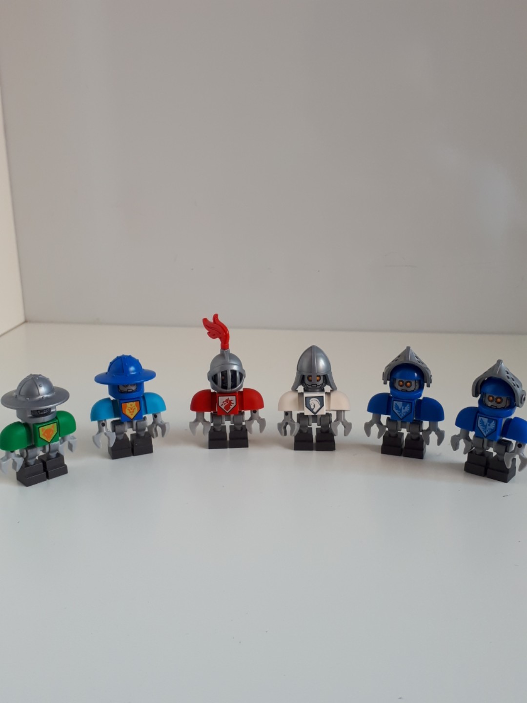 Robot nexo knights on sale
