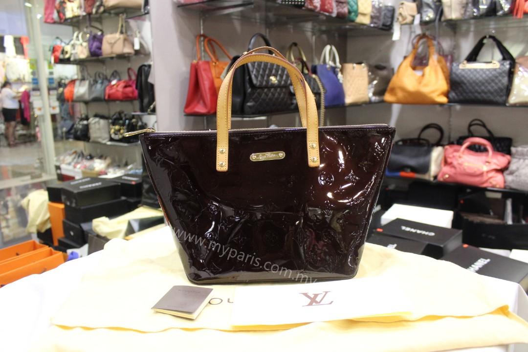 Louis Vuitton Vernis Bellevue PM Handbag