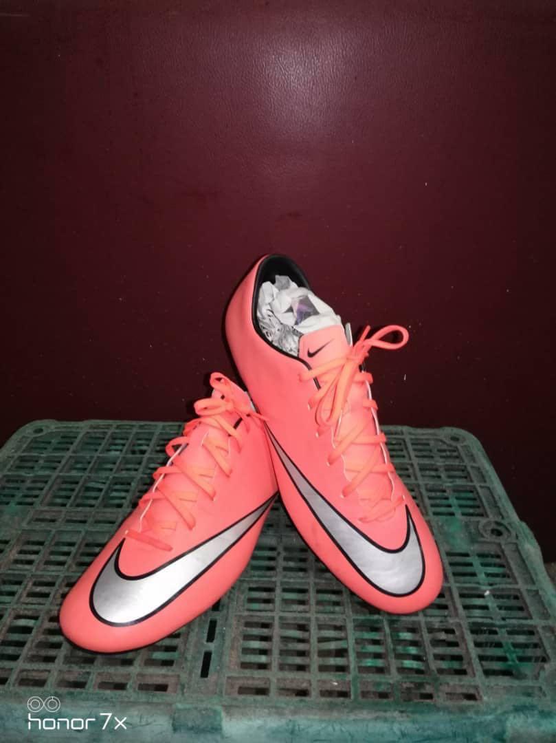 Nike mercurial outlet vapor x red