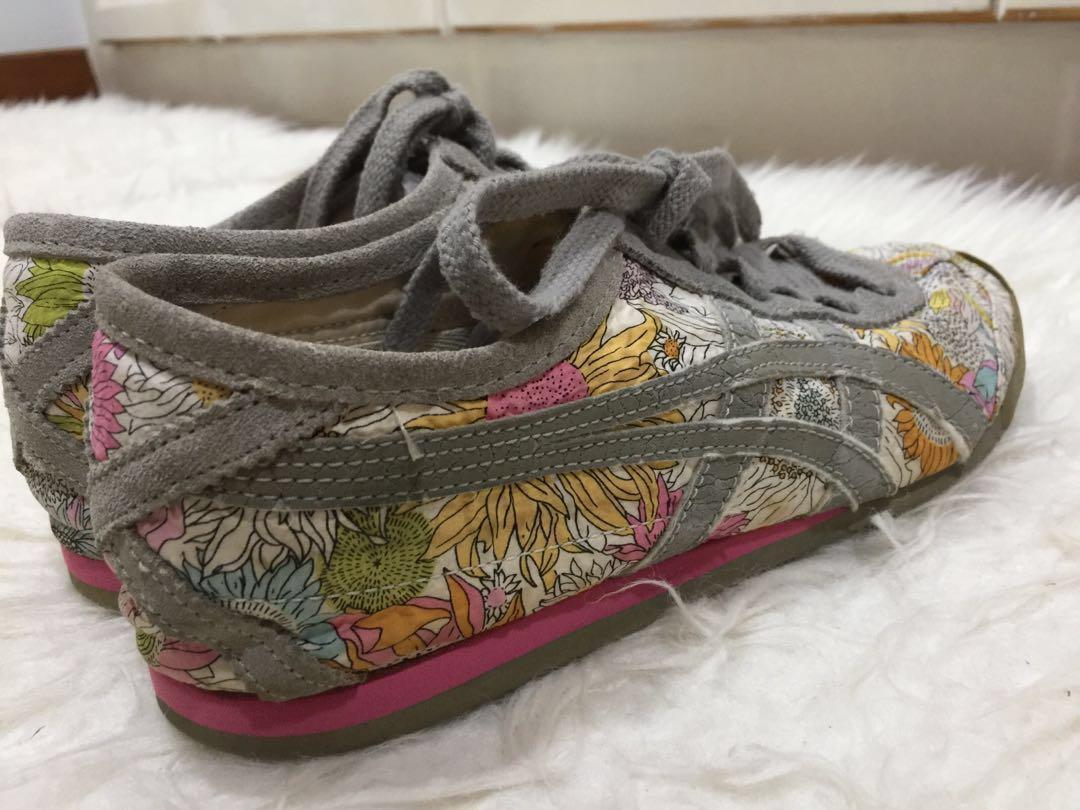 Onitsuka Tiger girl sneakers (Category: Sneakers) located in Singapore. Submitted by ginjewel (Listing ID 209765436, Image 2). Description: unique limited edition floral print No longer available at store Daughter outgrow the sneakers Washed Wore less than 10 times US6 EUR37 Reduced to clear! Must go before 2019!!! .
