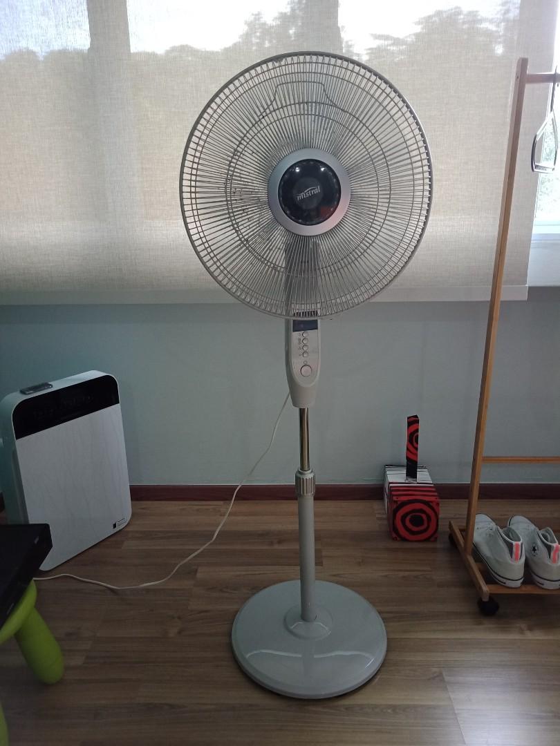 Standing Fan Home Appliances Cooling Amp Air Care On Carousell