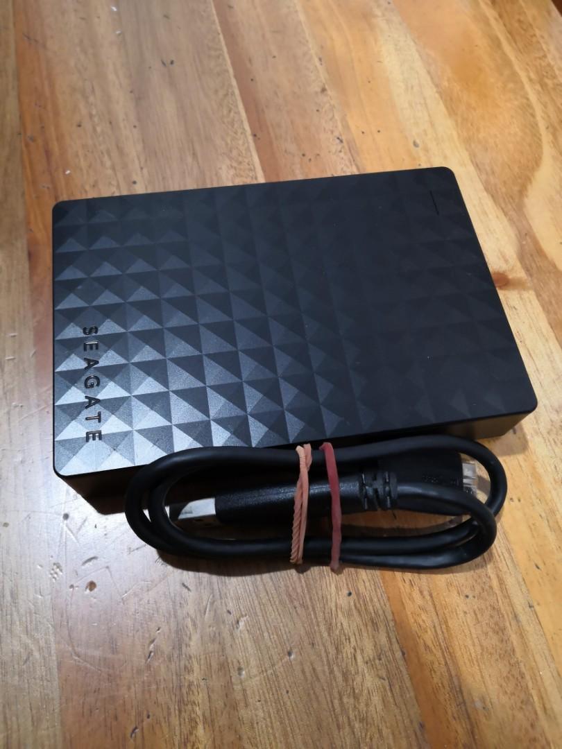 2.5" 4TB hard disk (Category: Hard Disks & Thumbdrives) located in Singapore. Submitted by davidxinglan (Listing ID 209890228, Image 1). Description: I just put lowest price,fix price to save time for both party..