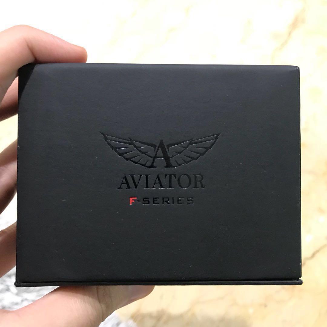 Aviator avw7770g59 online