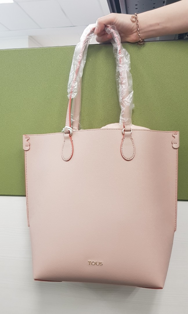 tous tote