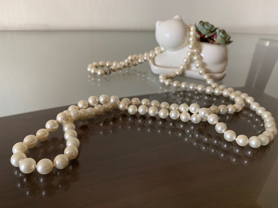 Chomel pearl hot sale necklace