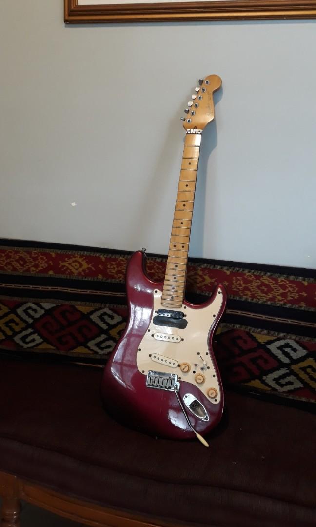 Gitar Fender Stratocaster Made In U S A Musik Media Alat Di Carousell