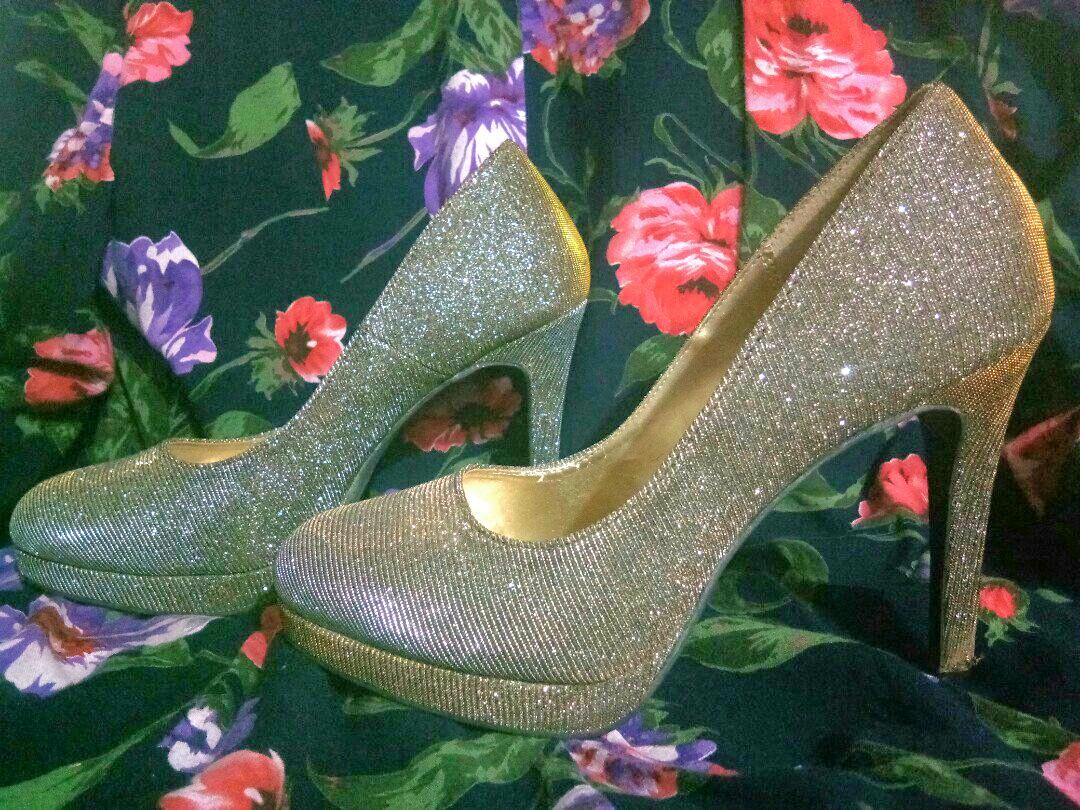 fioni night gold heels