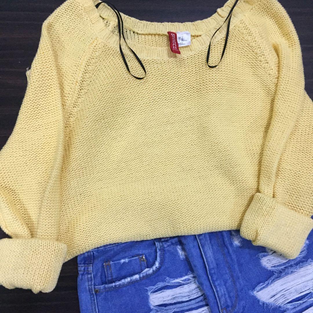H M DIVIDED Pastel Yellow Knitted Pullover Sweater Women s