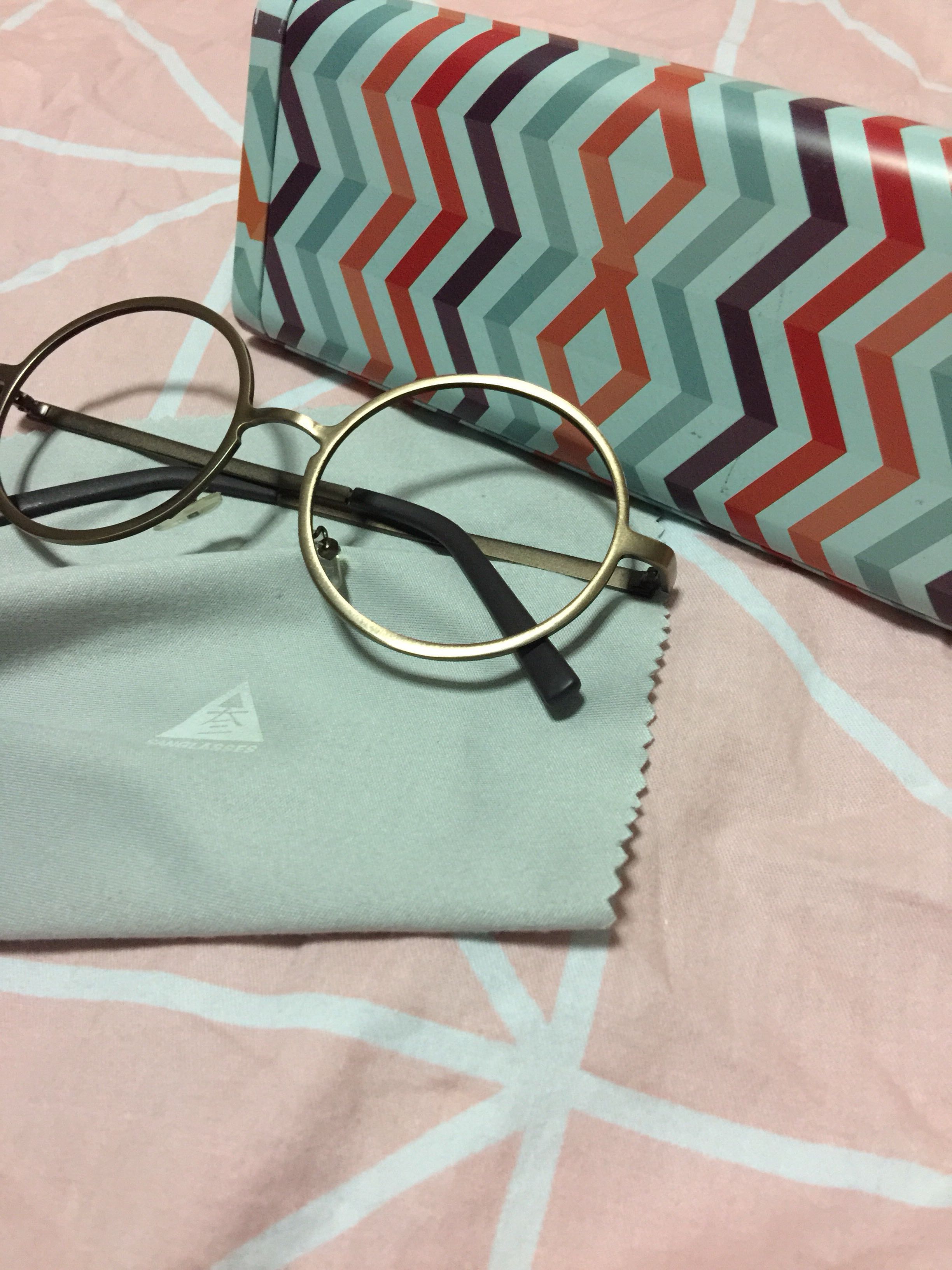 cosmetic glasses